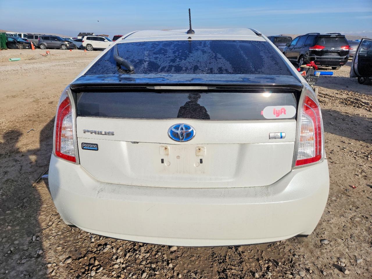2013 TOYOTA PRIUS PERSONA SERIES SE photo 11