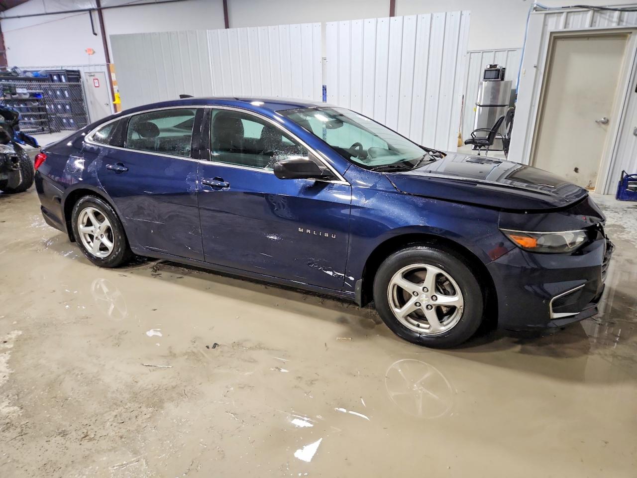 2018 CHEVROLET MALIBU LS photo 7