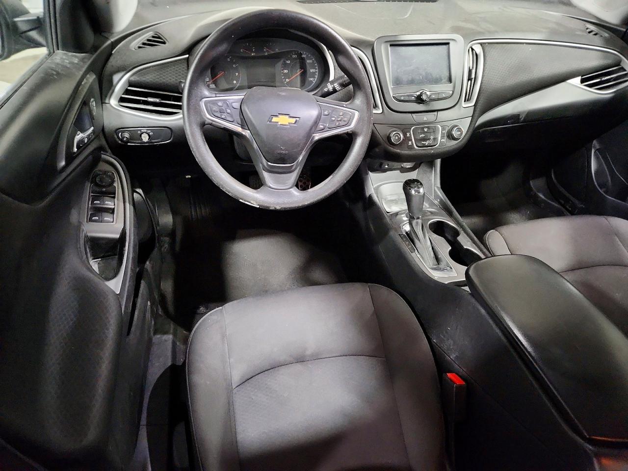 2018 CHEVROLET MALIBU LS photo 15