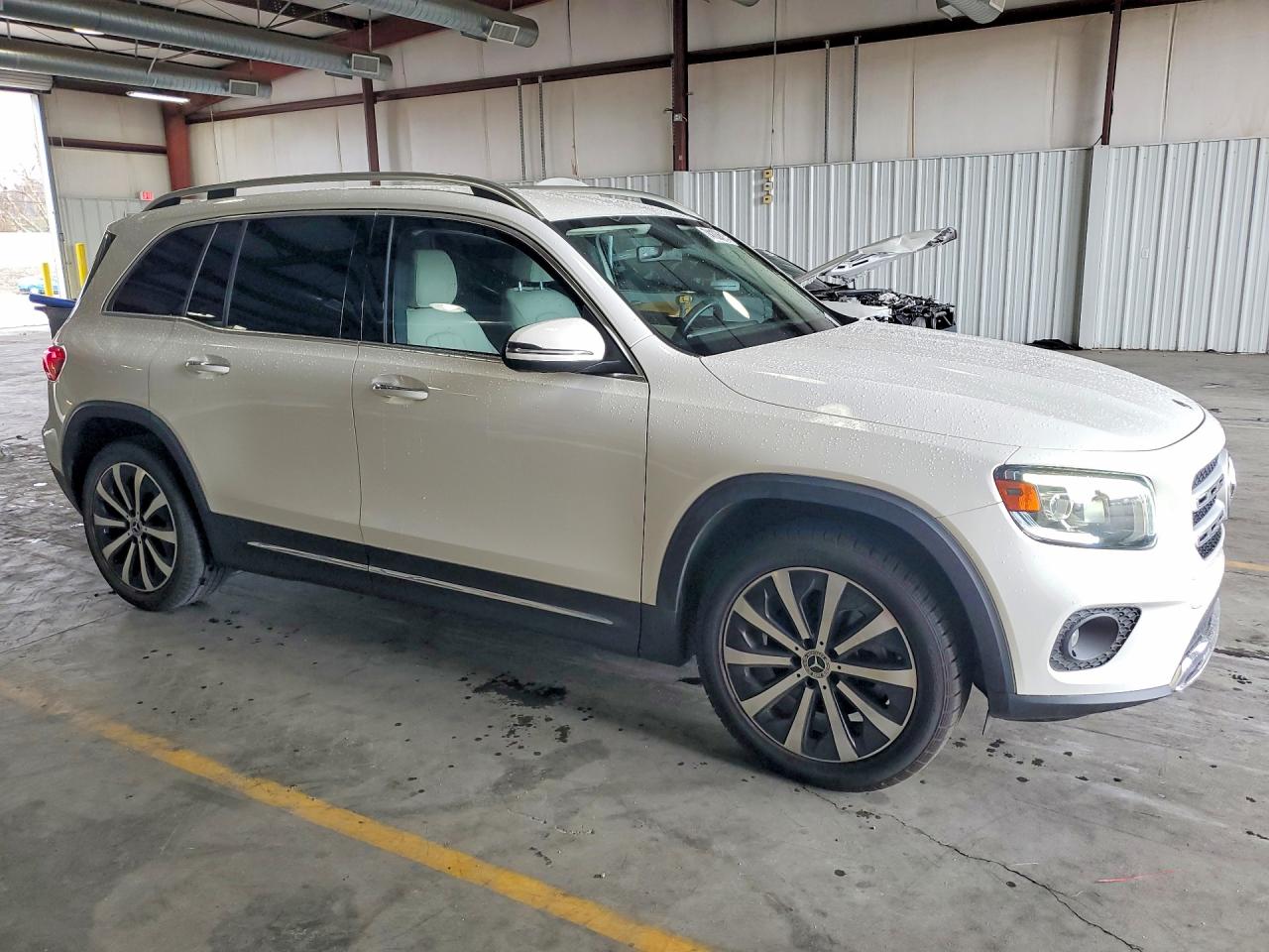 2020 MERCEDES-BENZ GLB 250 photo 7