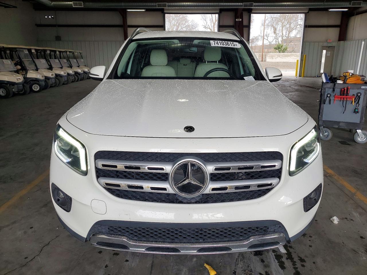2020 MERCEDES-BENZ GLB 250 photo 9