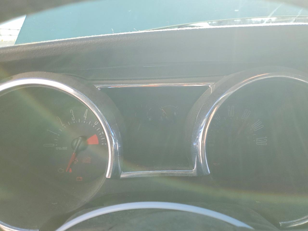 2005 FORD MUSTANG photo 25