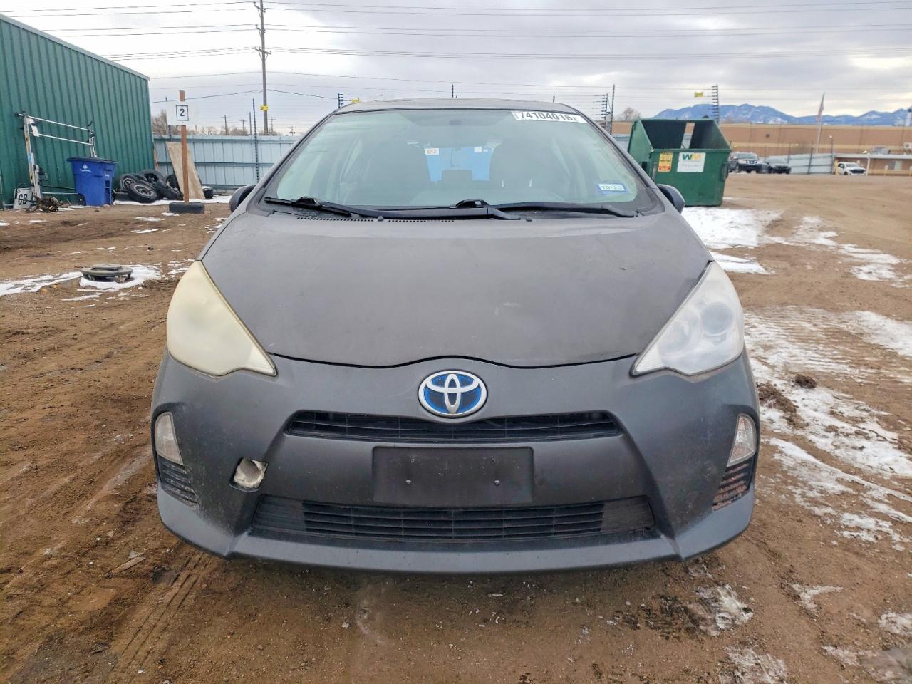 2013 TOYOTA PRIUS photo 13