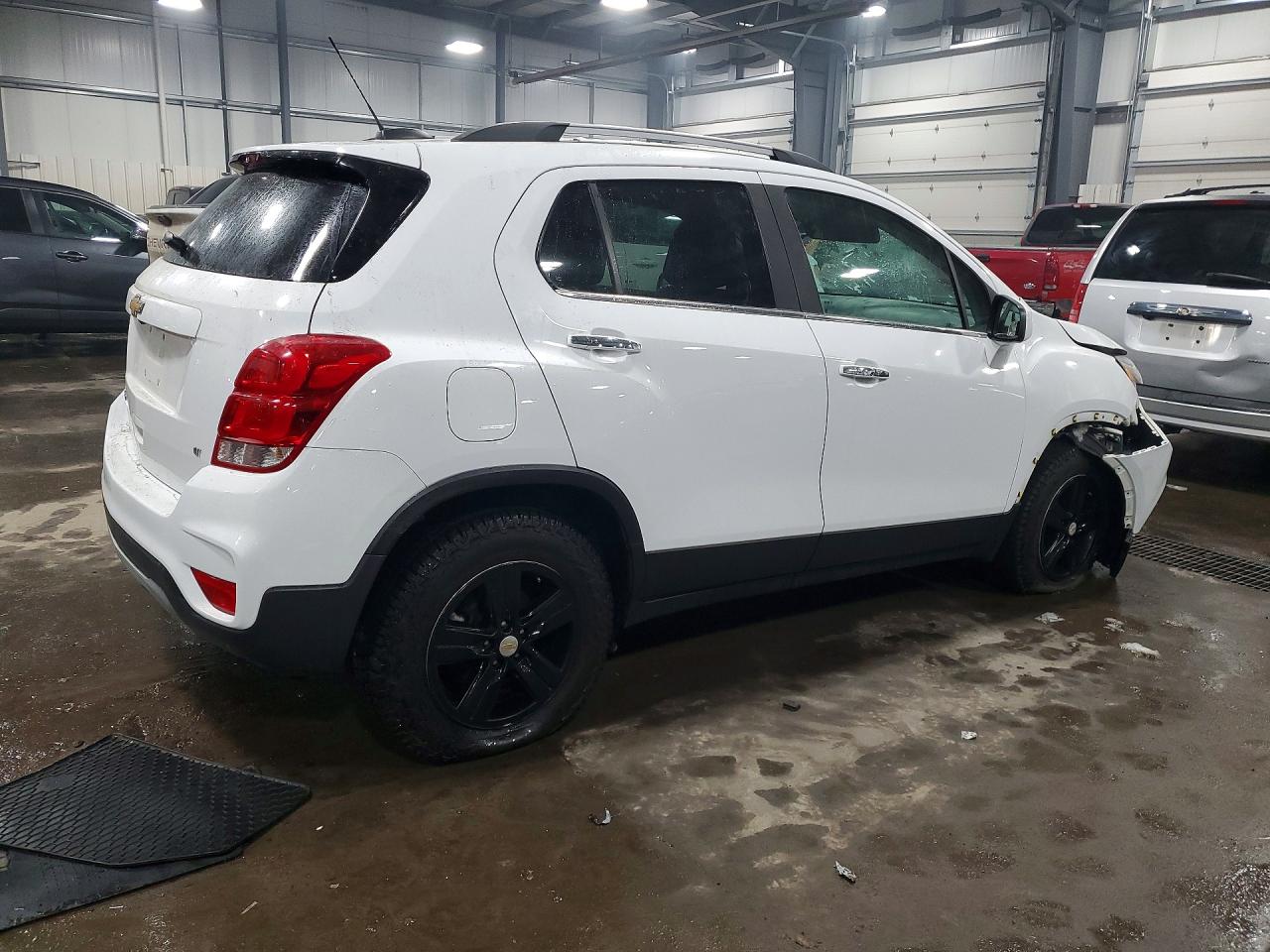 2018 CHEVROLET TRAX 1LT photo 5