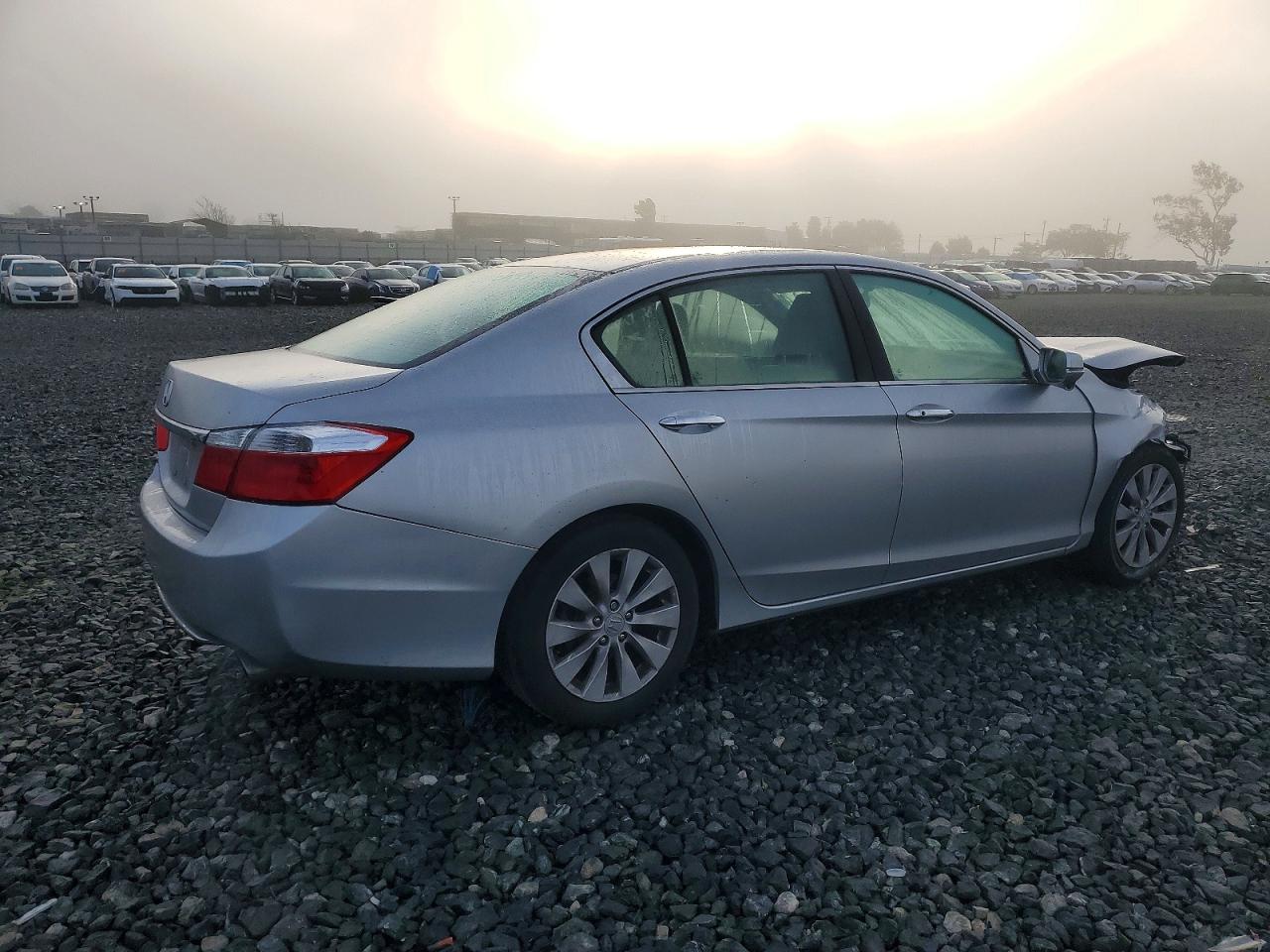 2015 HONDA ACCORD EX photo 3