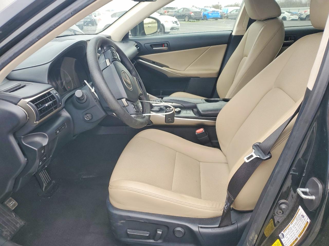2020 LEXUS IS 300 PREMIUM photo 7