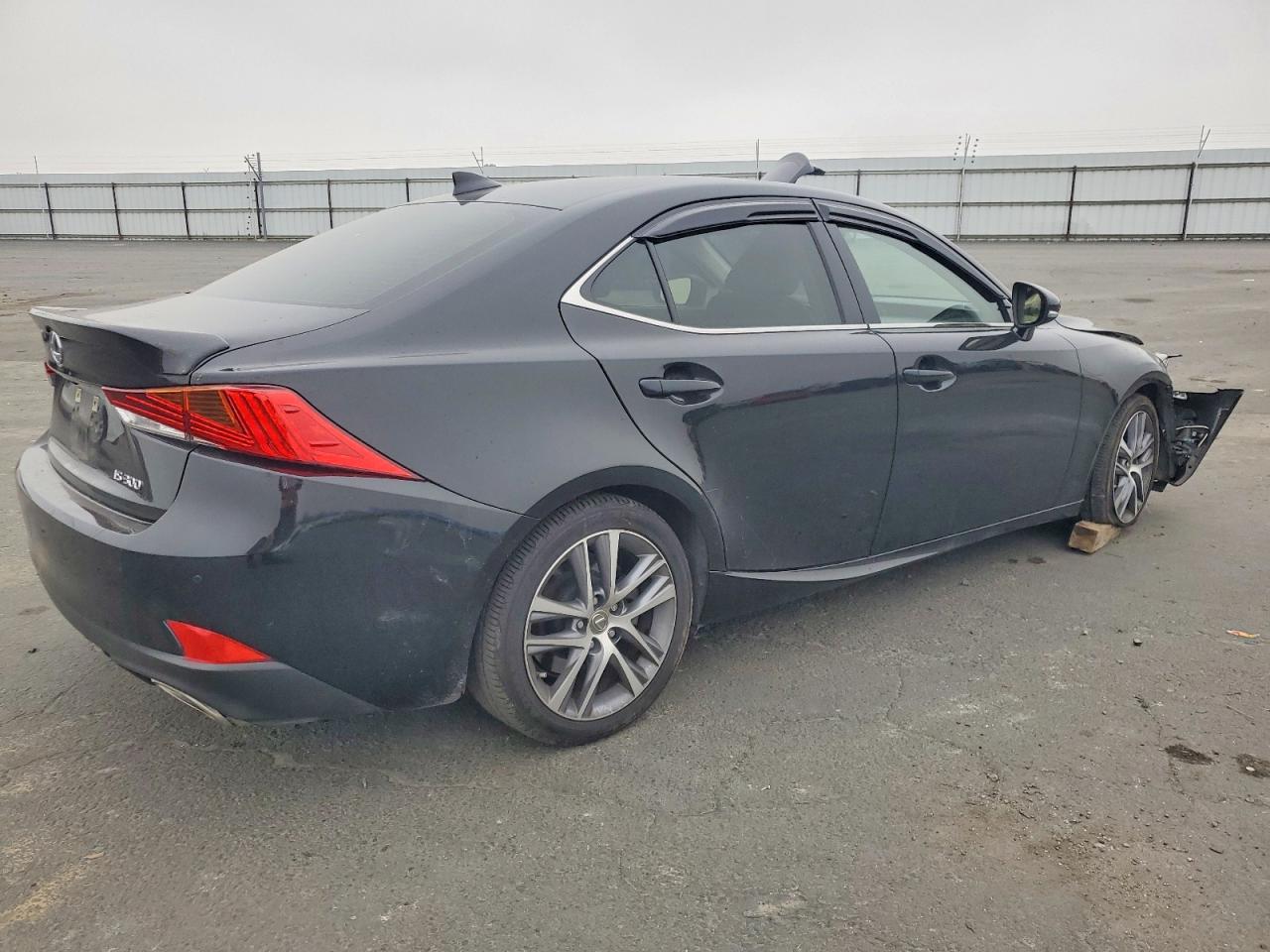 2020 LEXUS IS 300 PREMIUM photo 3