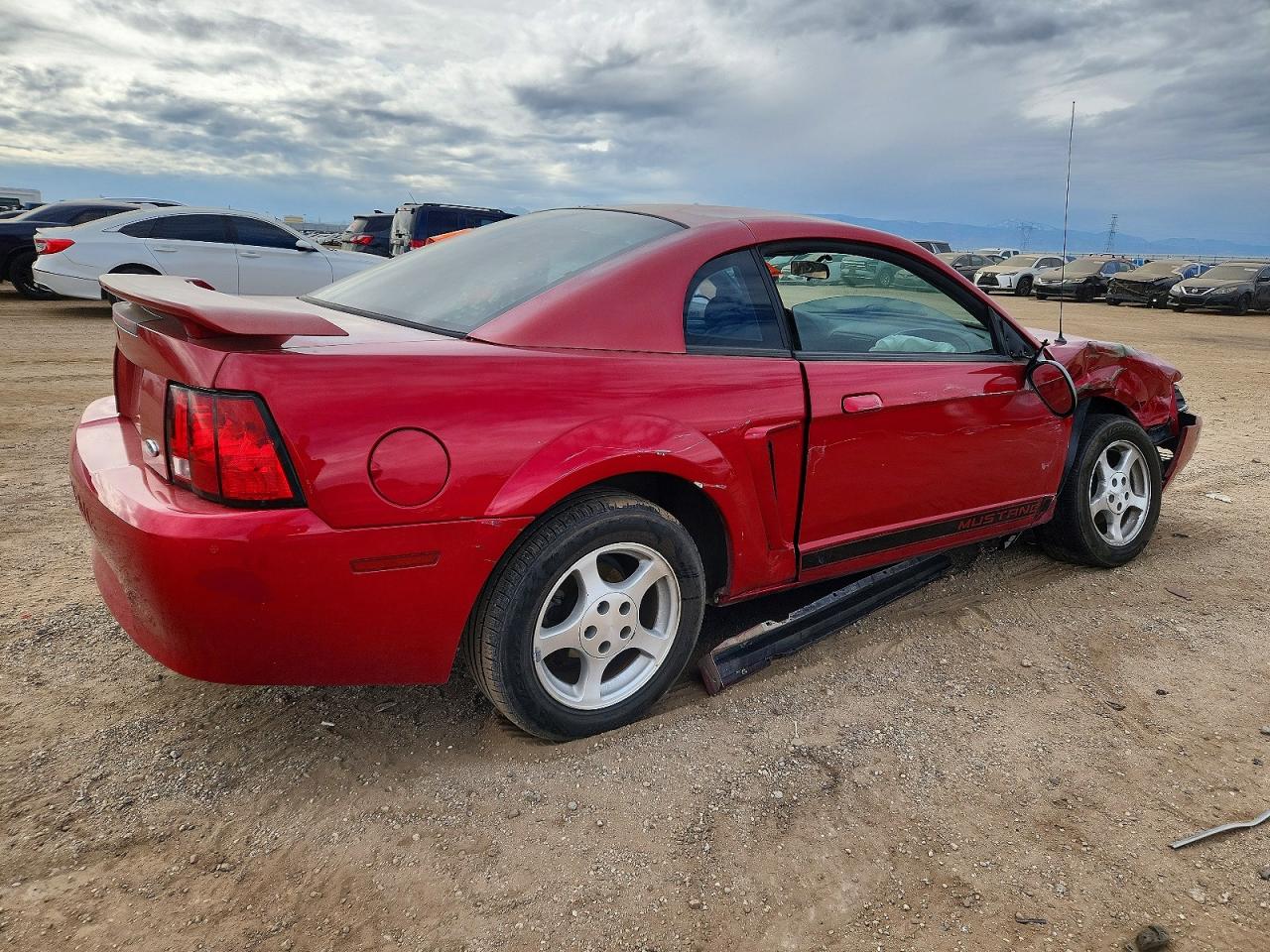 2002 FORD MUSTANG photo 3