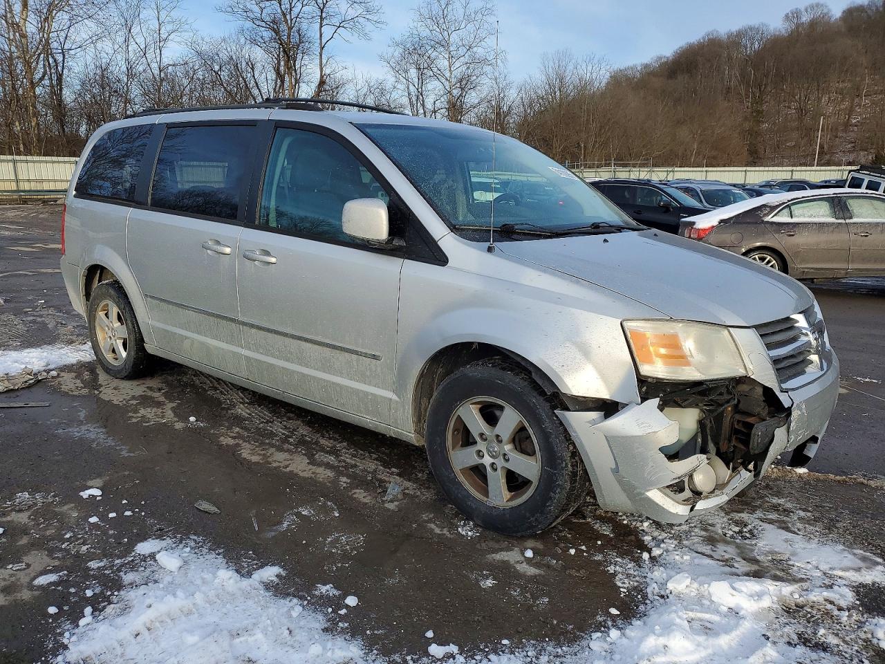 2010 DODGE GRAND CARAVAN photo 10