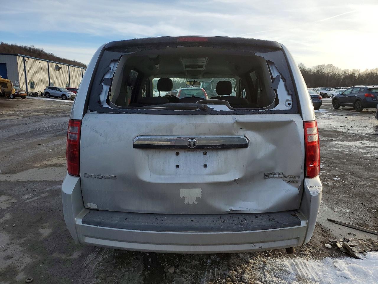 2010 DODGE GRAND CARAVAN photo 16