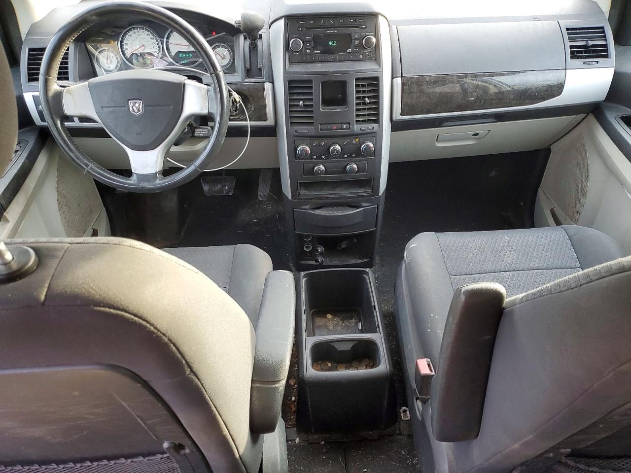 2010 DODGE GRAND CARAVAN photo 22