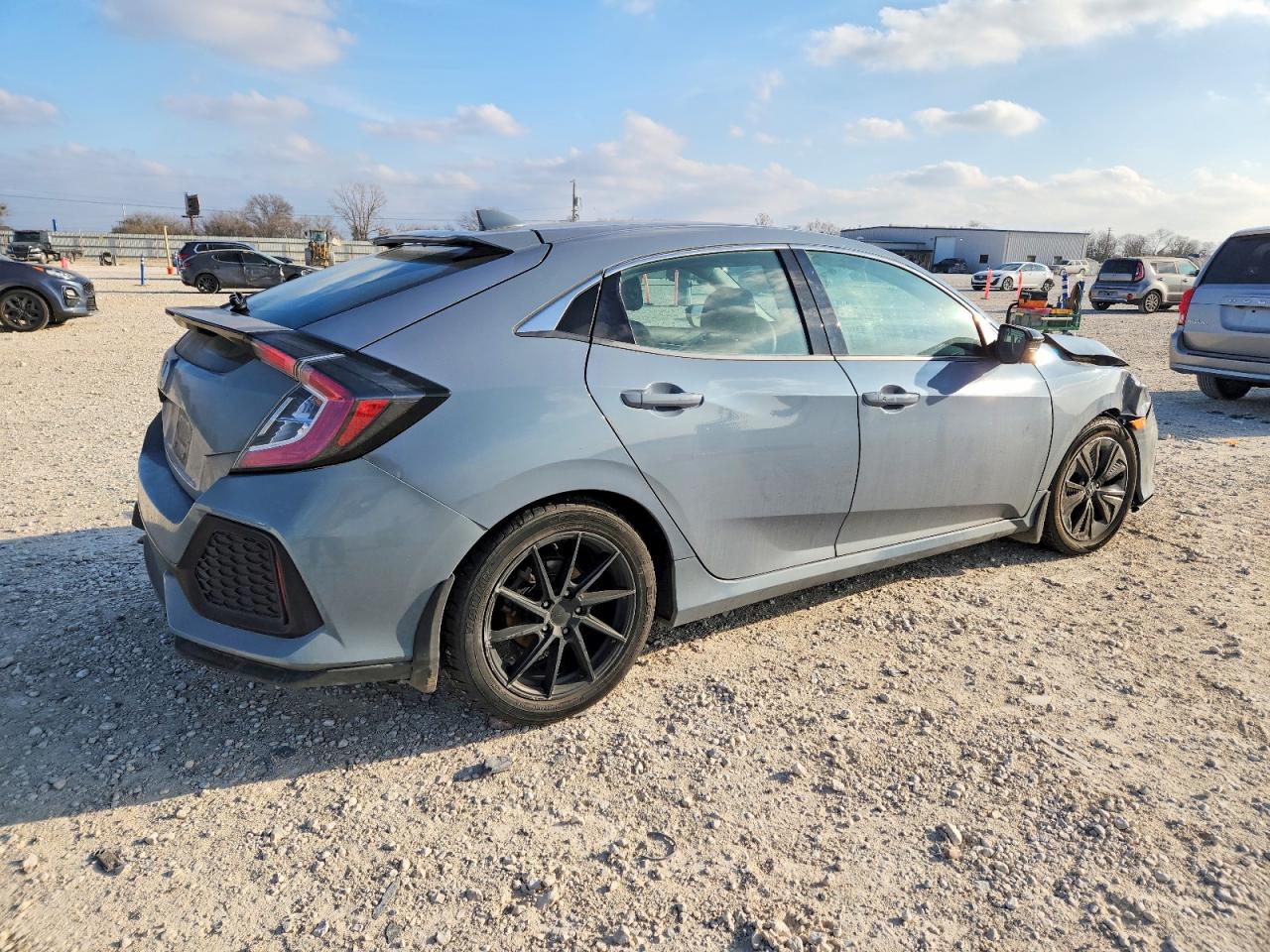 2017 HONDA CIVIC EX photo 5