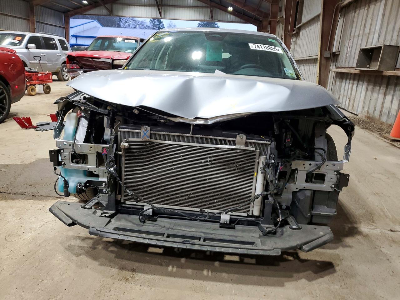 2022 HONDA CIVIC LX photo 9