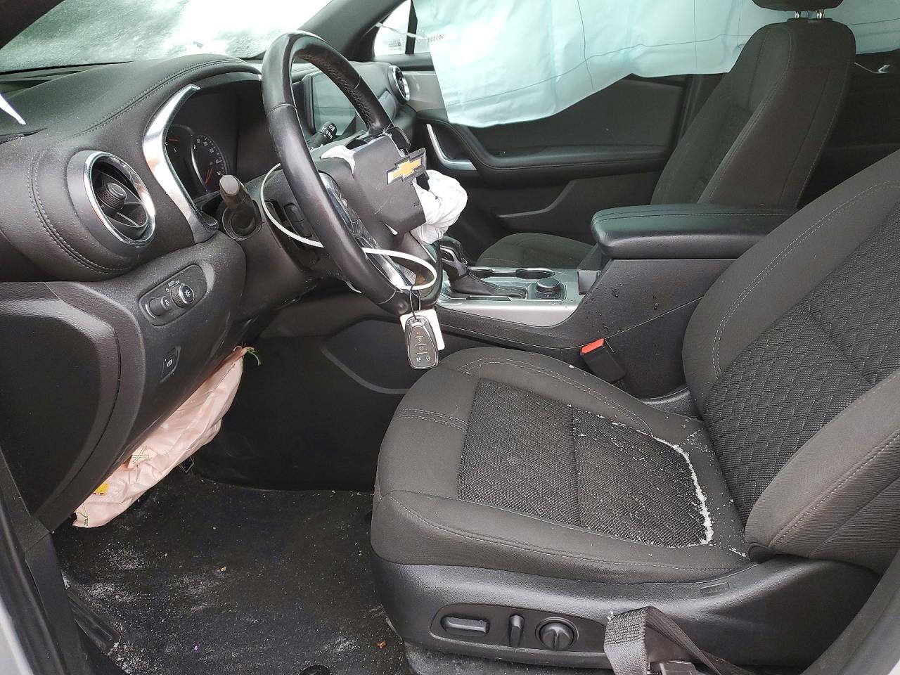 2020 CHEVROLET BLAZER 2LT photo 13