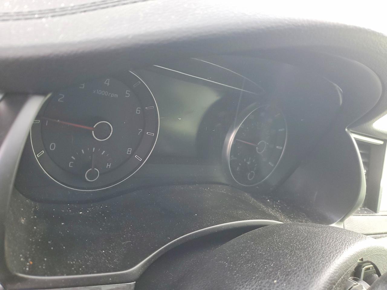 2019 KIA CADENZA photo 9