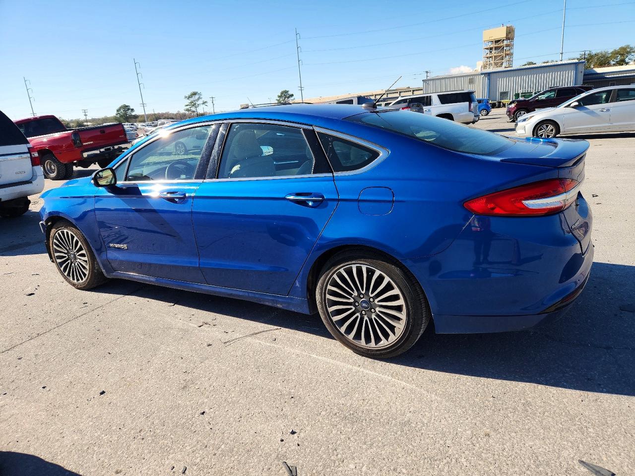 2018 FORD FUSION TITANIUM/PLATINUM HEV photo 3