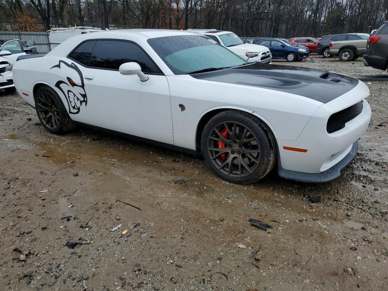 2016 DODGE CHALLENGER SRT HELLCAT photo 4
