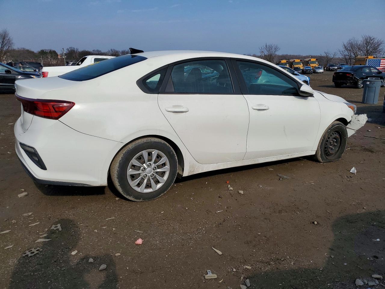 2019 KIA FORTE FE photo 5