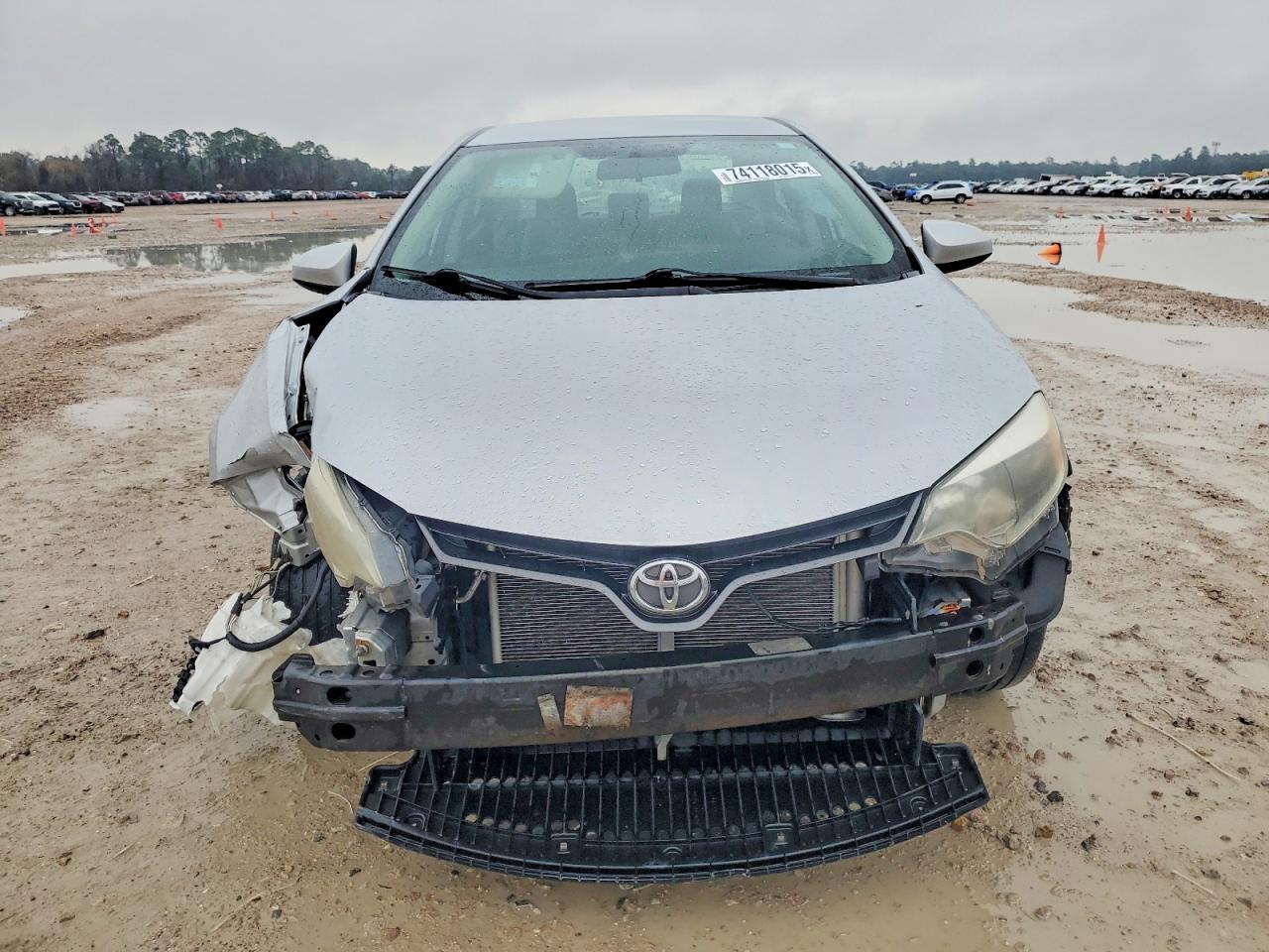 2015 TOYOTA COROLLA photo 9