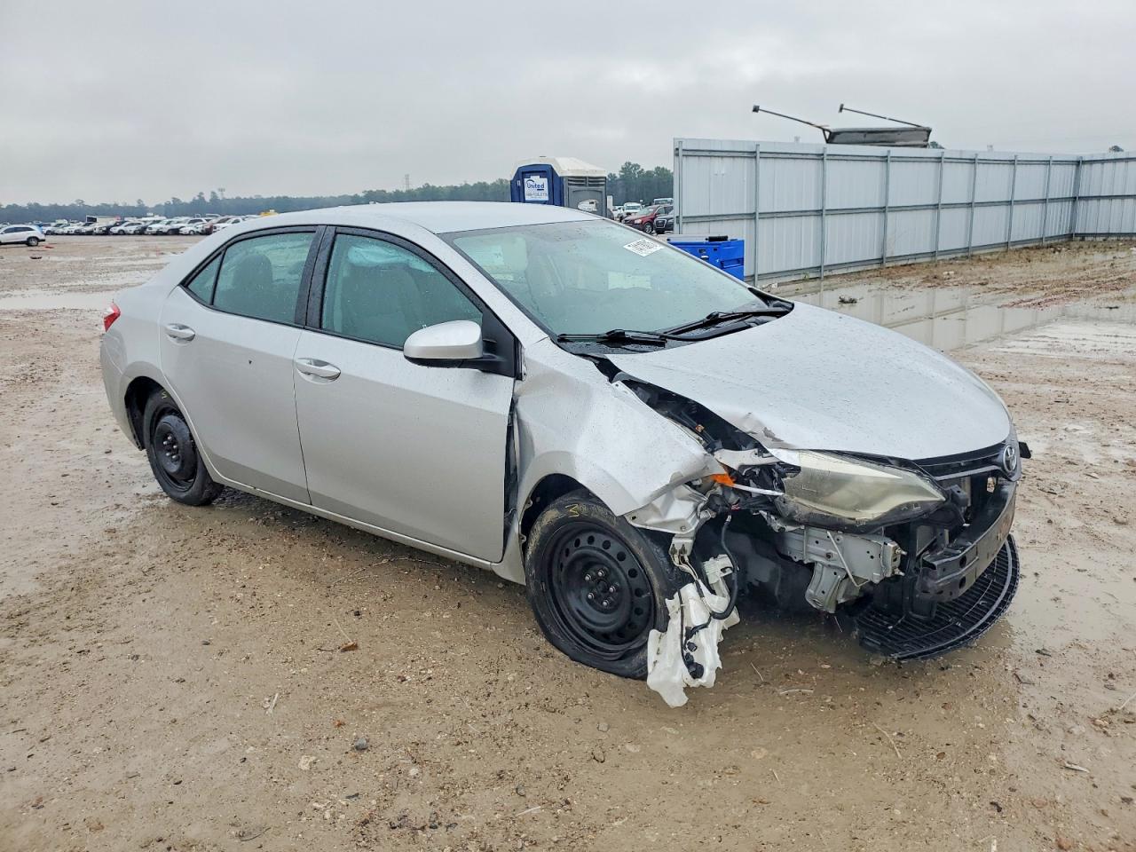 2015 TOYOTA COROLLA photo 7