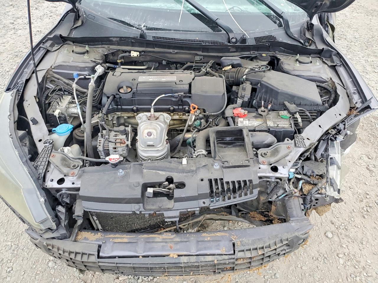 2014 HONDA ACCORD LX photo 21