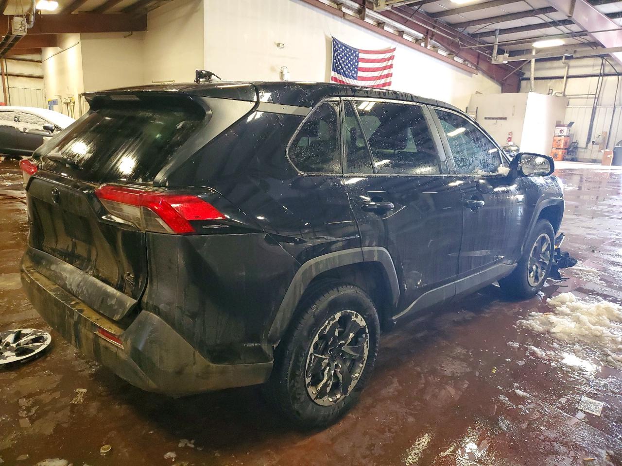 2024 TOYOTA RAV4 LE photo 7