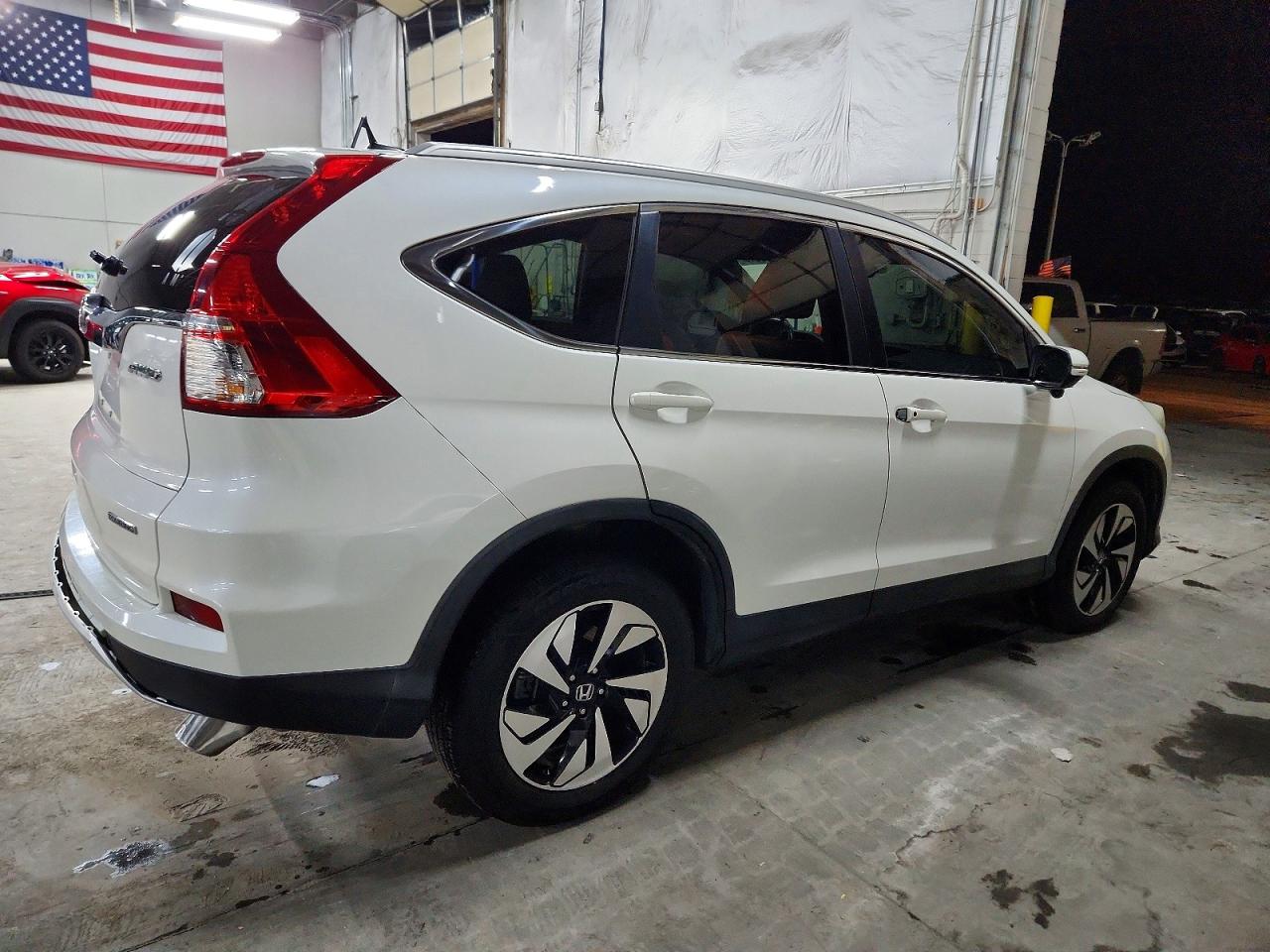 2016 HONDA CR-V TOURING photo 3