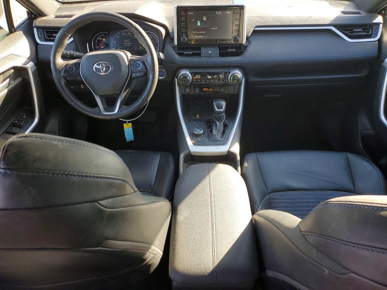 2021 TOYOTA RAV4 XSE photo 5
