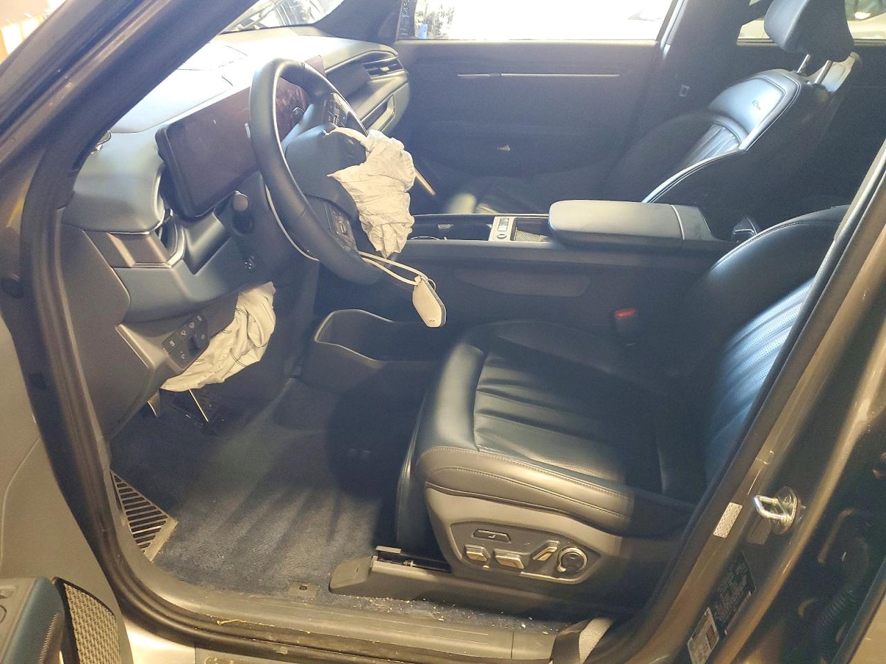 2024 KIA EV9 GT LINE photo 13