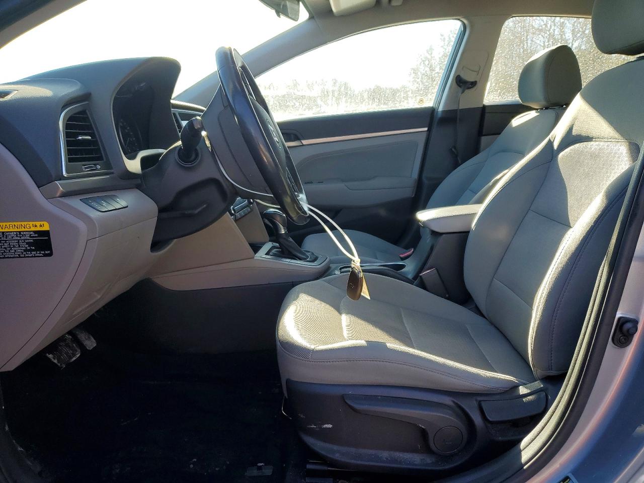 2017 HYUNDAI ELANTRA SE photo 13