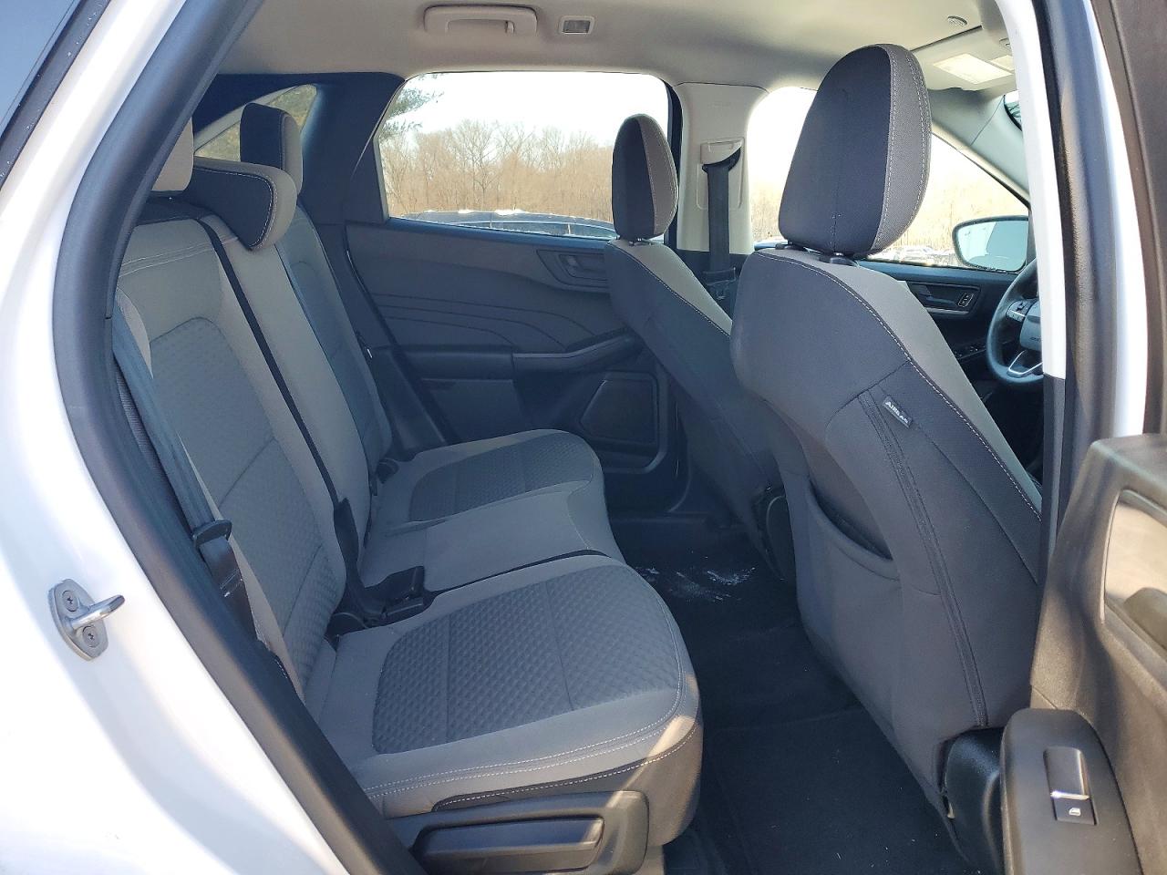 2022 FORD ESCAPE SE photo 11