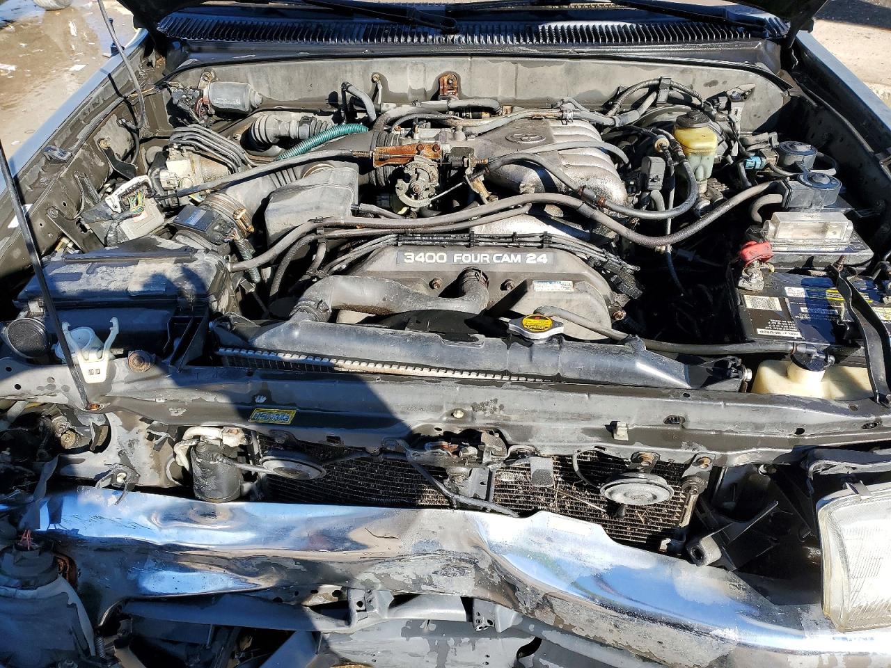 1997 TOYOTA 4RUNNER SR5 photo 23