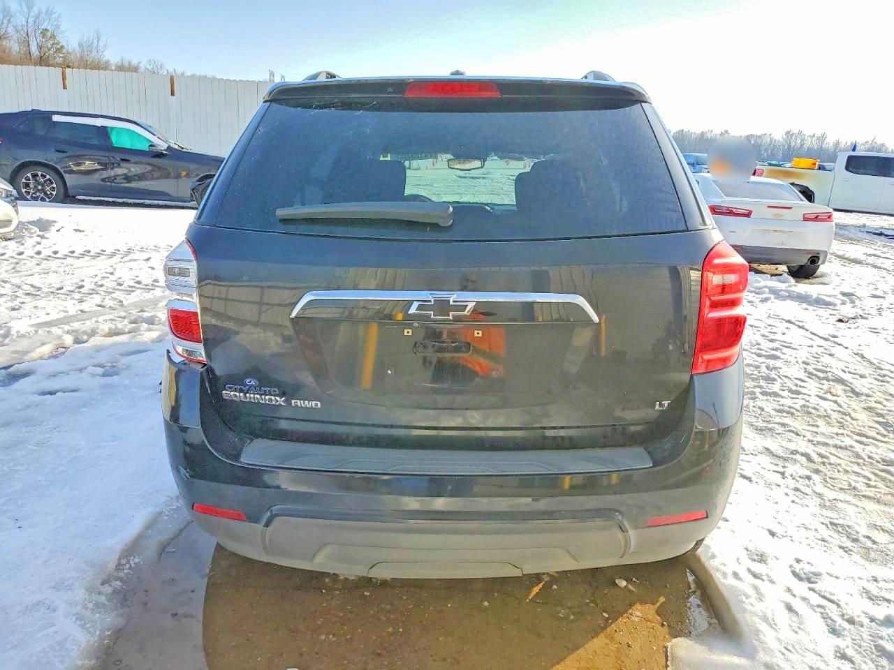 2017 CHEVROLET EQUINOX LT photo 11
