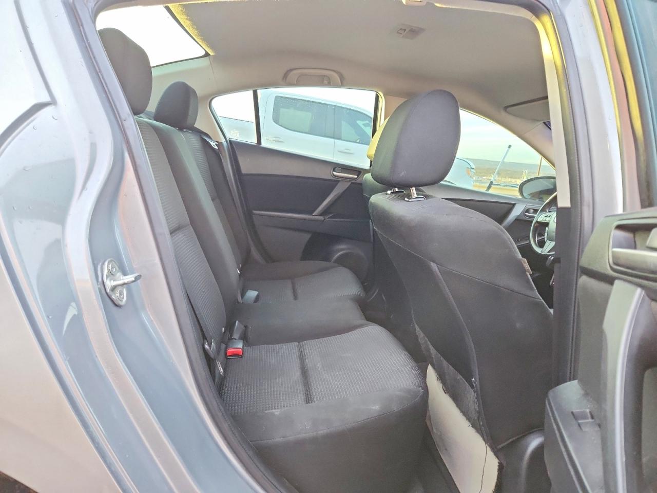 2013 MAZDA 3 I photo 19