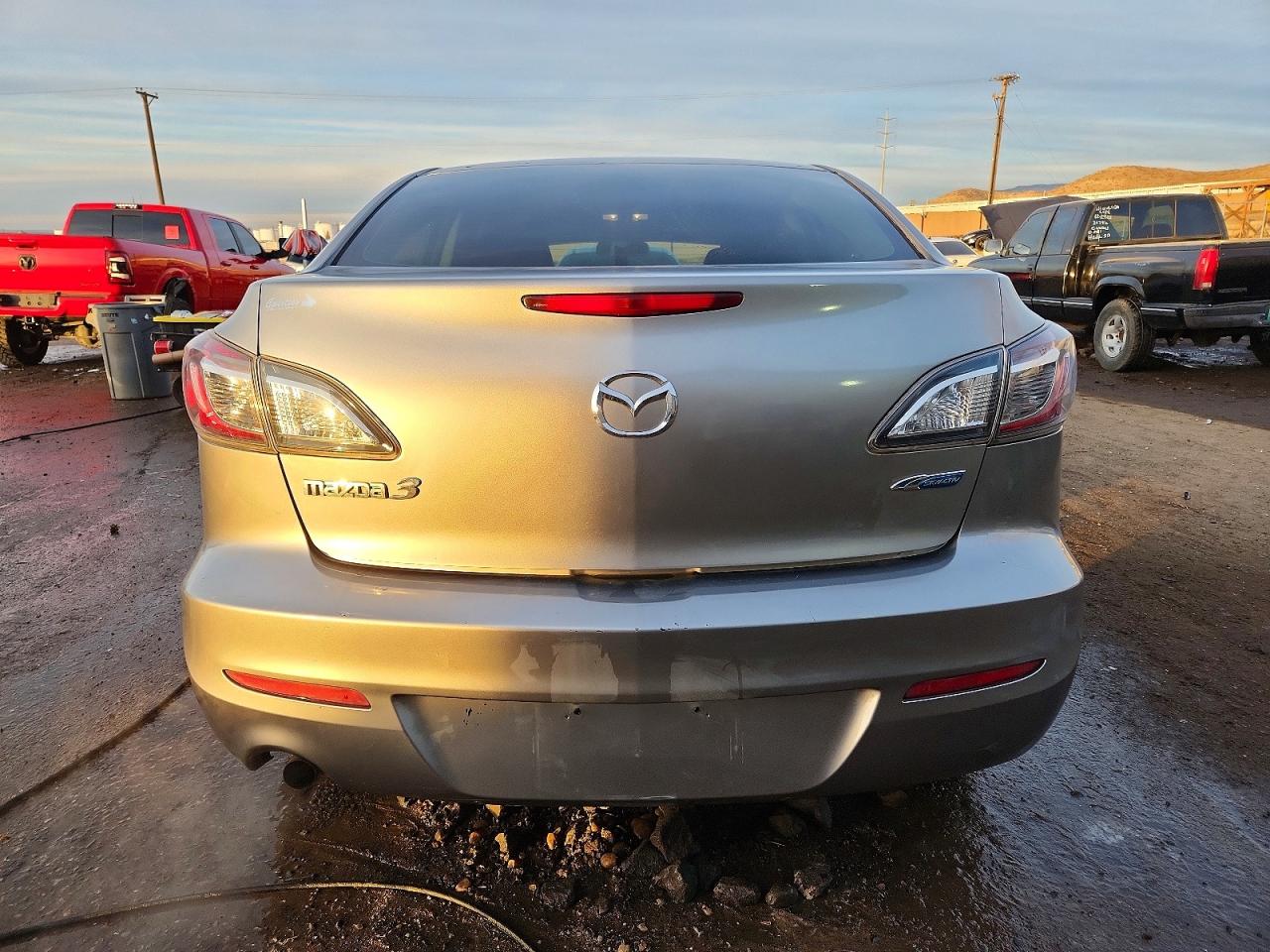 2013 MAZDA 3 I photo 11