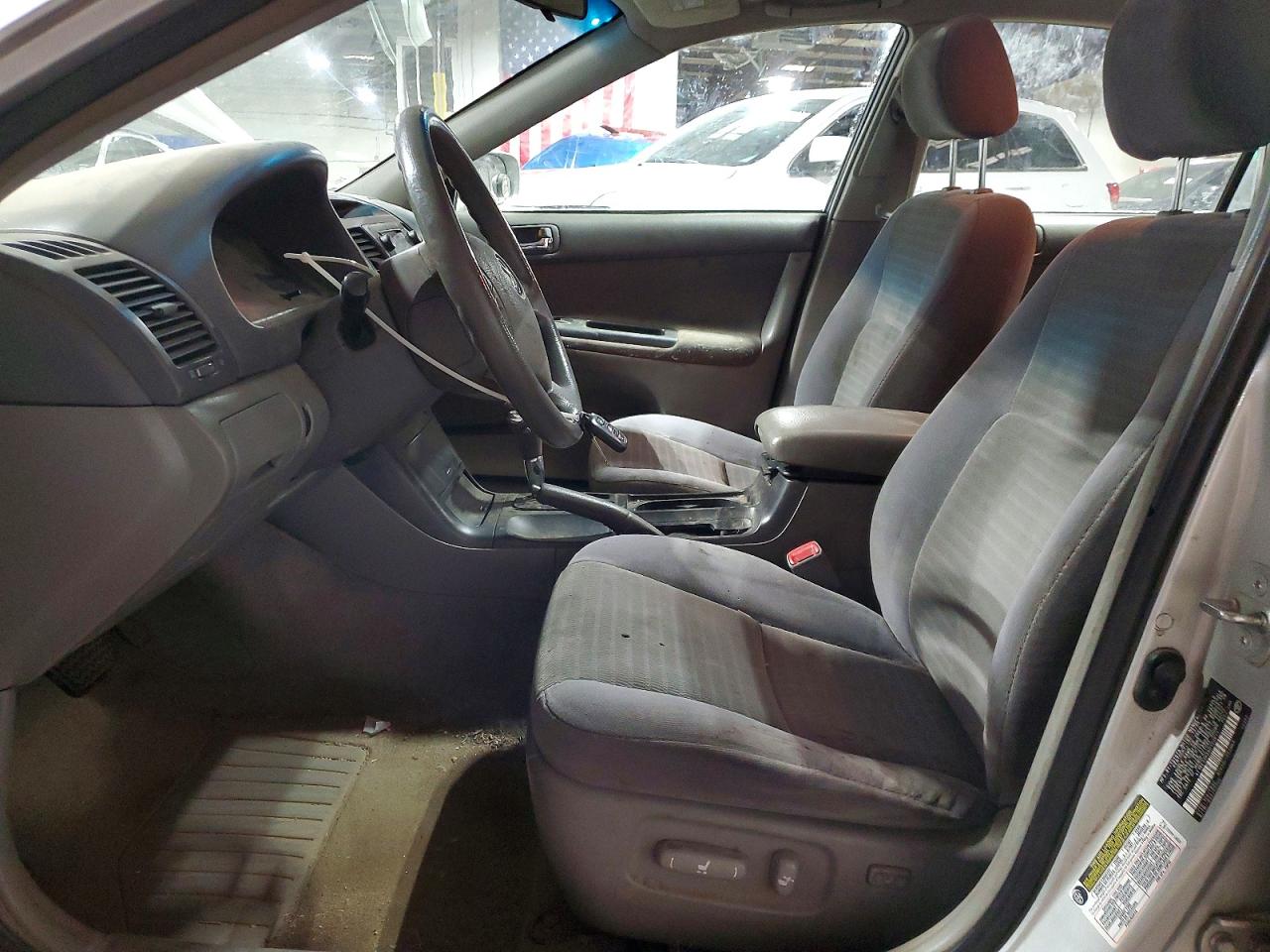 2006 TOYOTA CAMRY LE photo 19