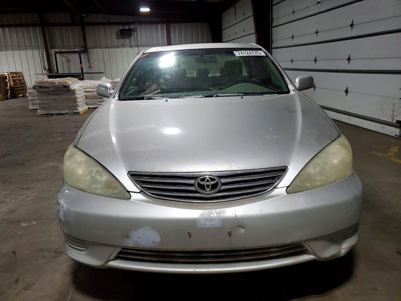 2006 TOYOTA CAMRY LE photo 13