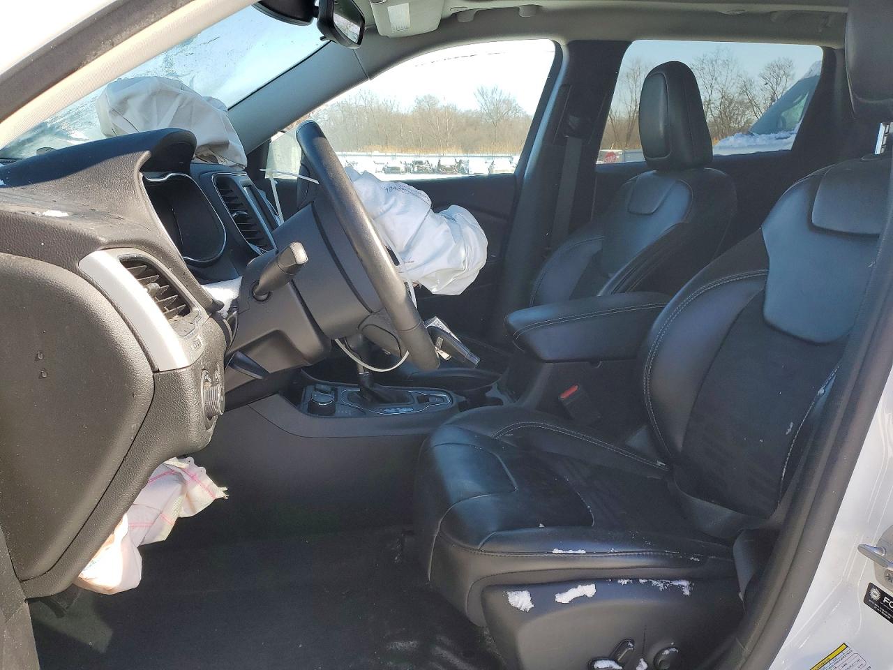 2022 JEEP CHEROKEE LATITUDE photo 19