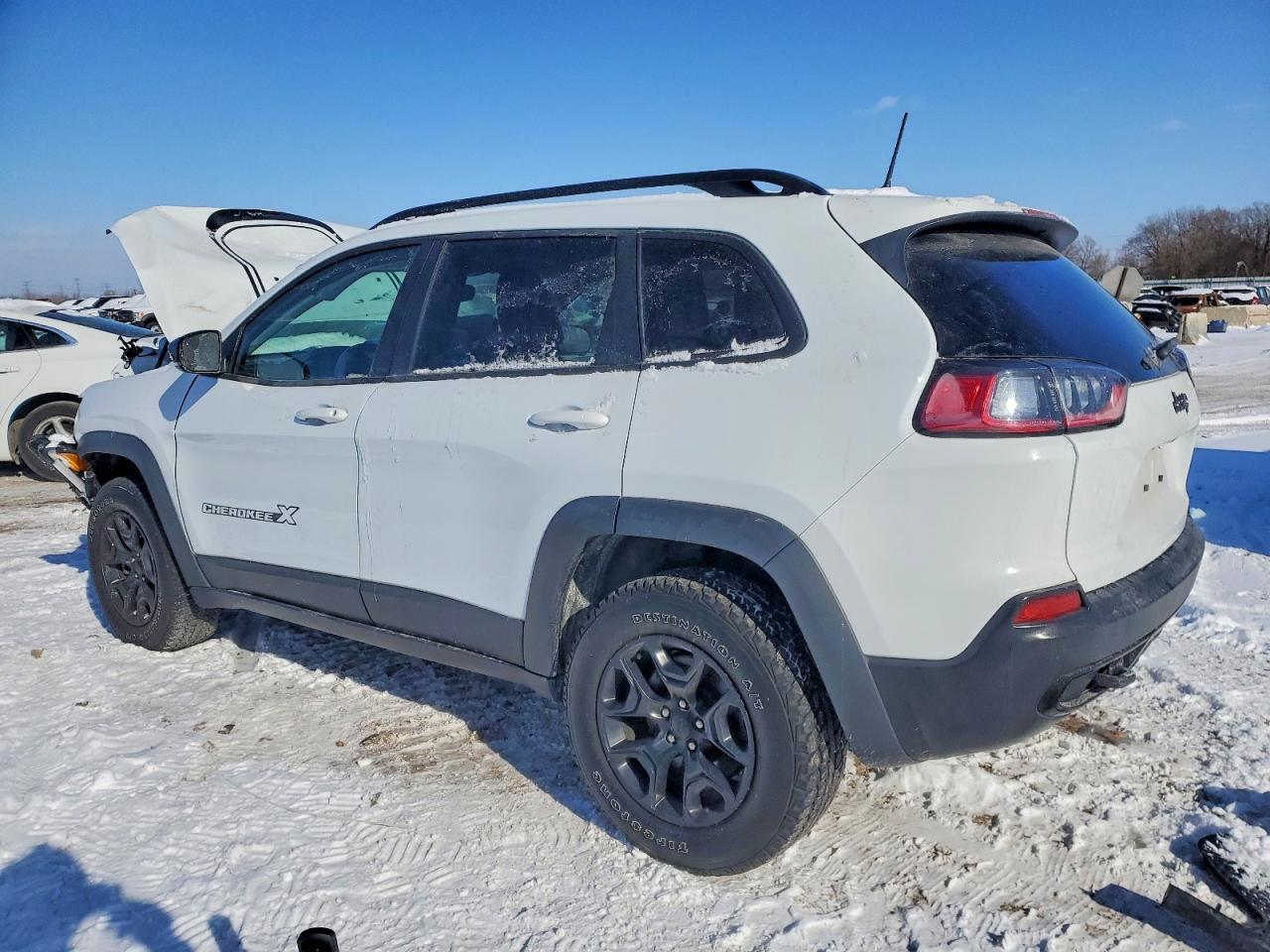 2022 JEEP CHEROKEE LATITUDE photo 4