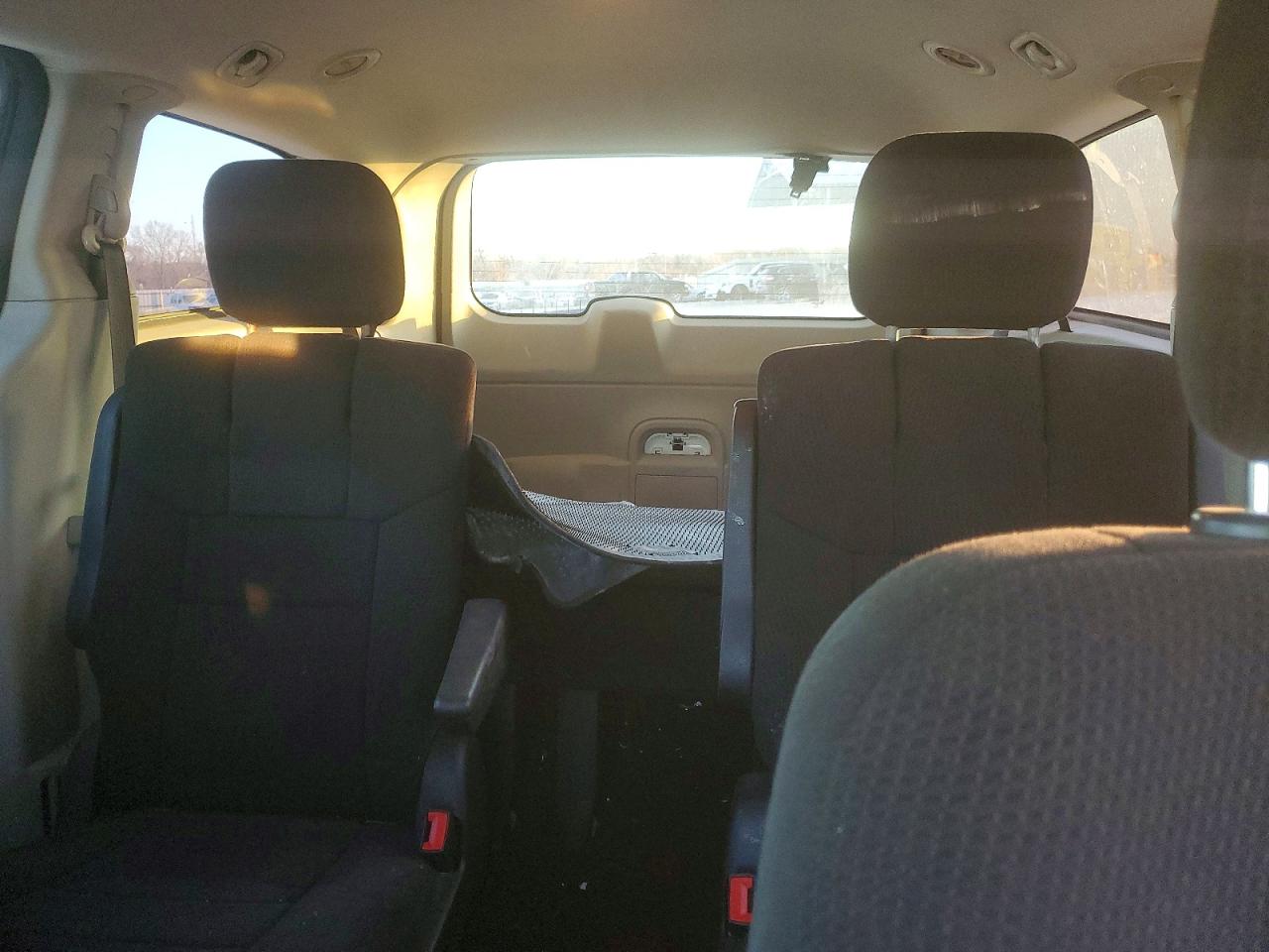 2011 DODGE GRAND CARAVAN EXPRESS photo 10