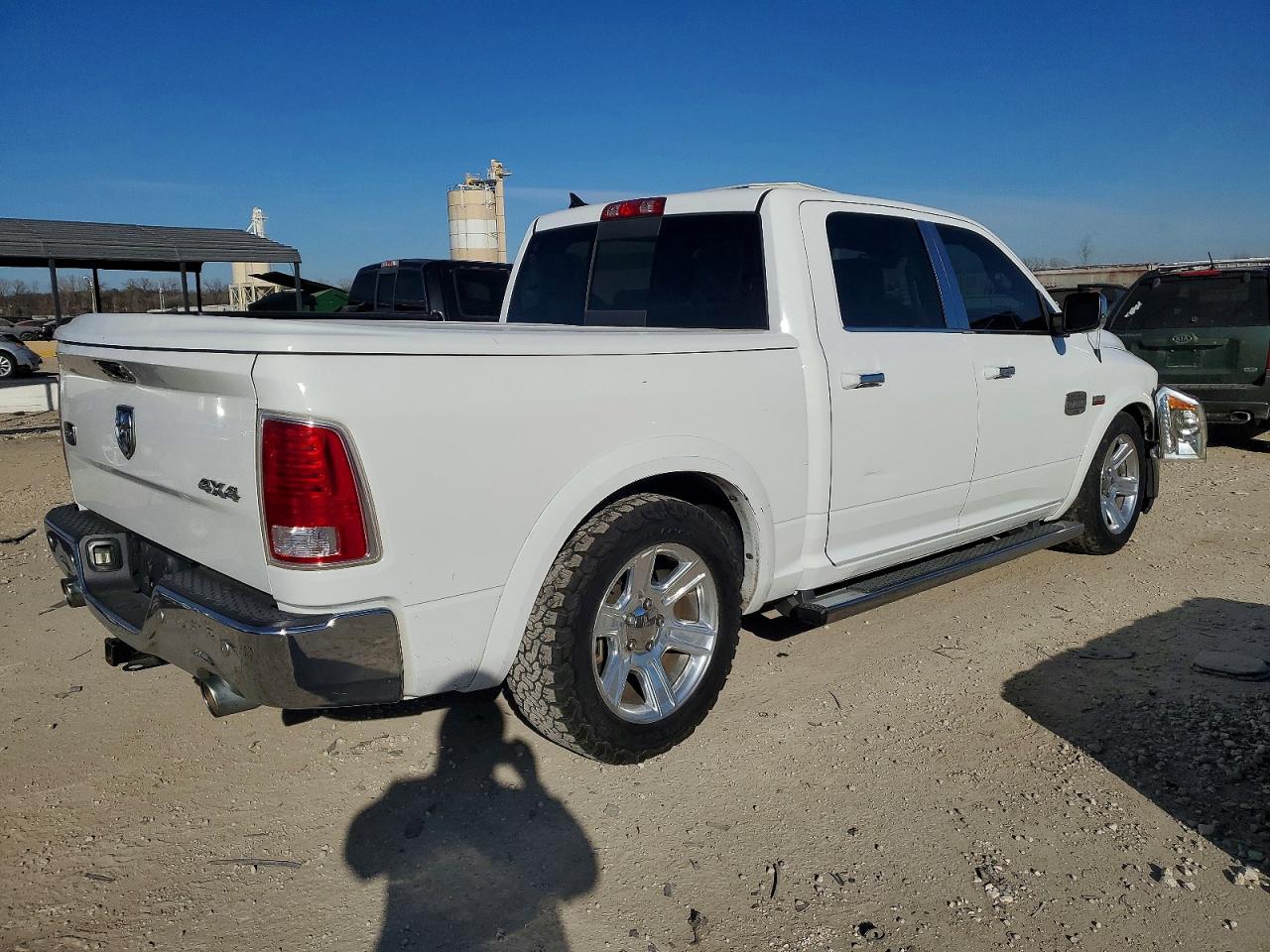 2014 RAM 1500 LONGHORN photo 3