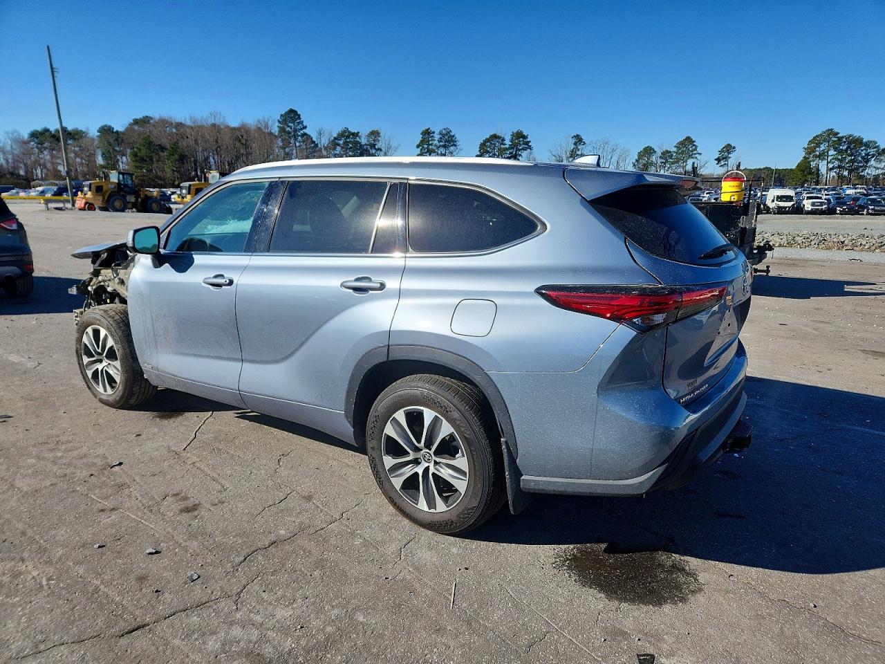 2022 TOYOTA HIGHLANDER HYBRID XLE photo 2