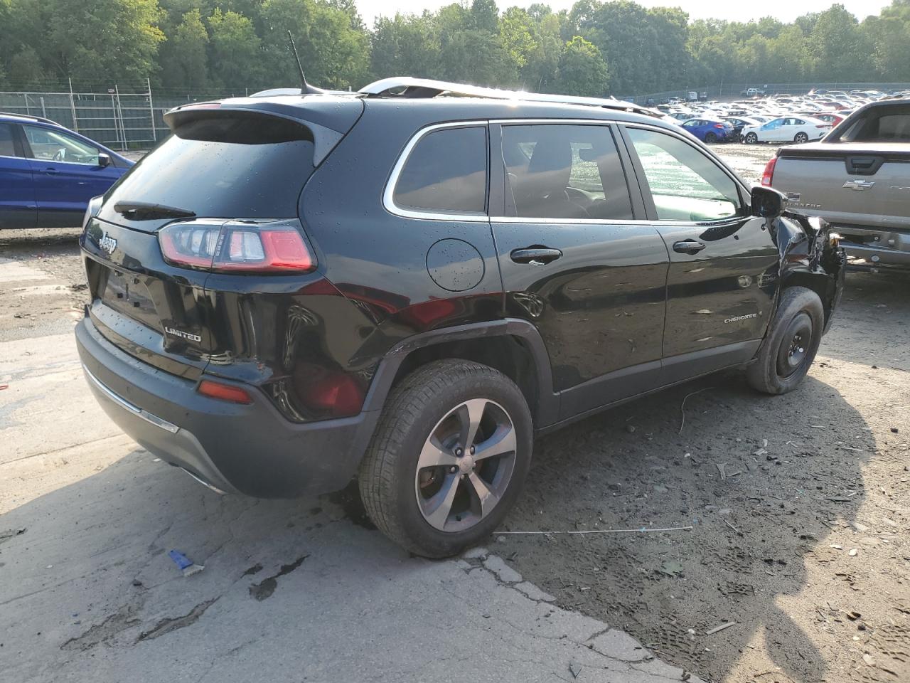 2019 JEEP CHEROKEE LIMITED photo 9