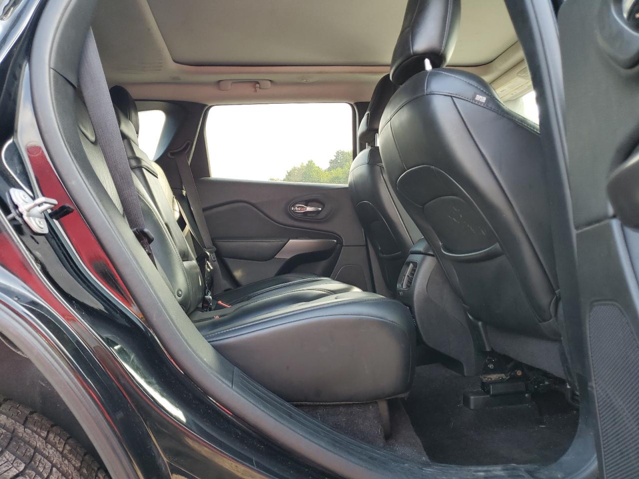 2019 JEEP CHEROKEE LIMITED photo 41