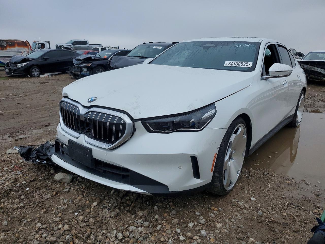 2025 BMW 530
