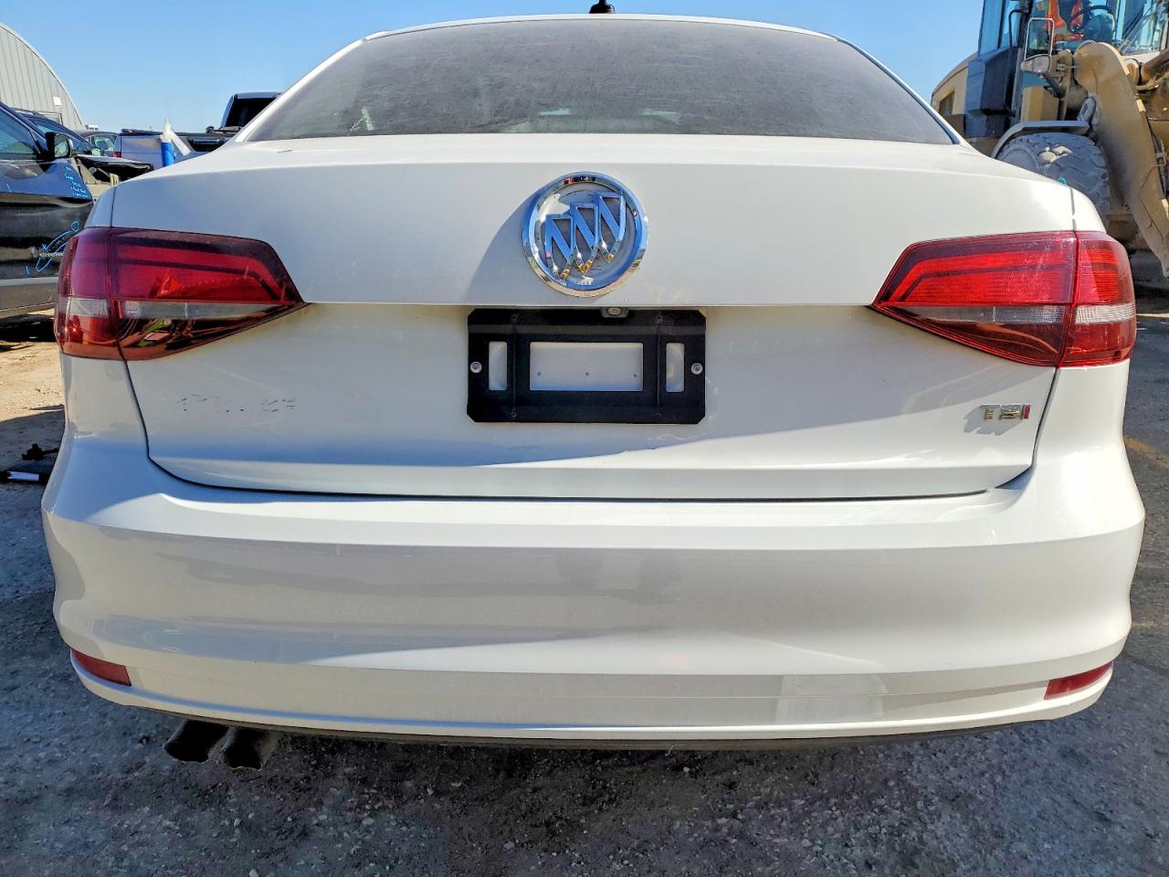 2017 VOLKSWAGEN JETTA photo 16