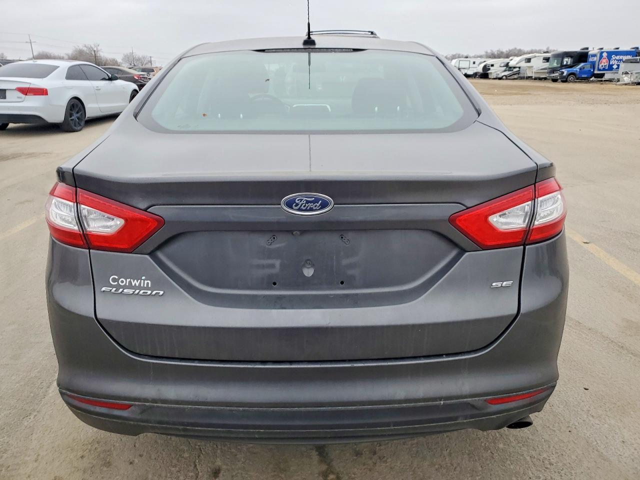 2016 FORD FUSION SE photo 16