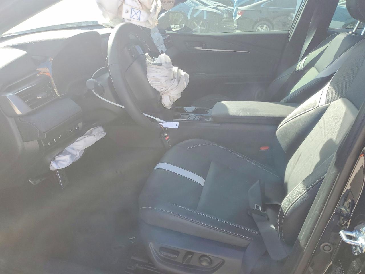 2025 TOYOTA CAMRY SE photo 7