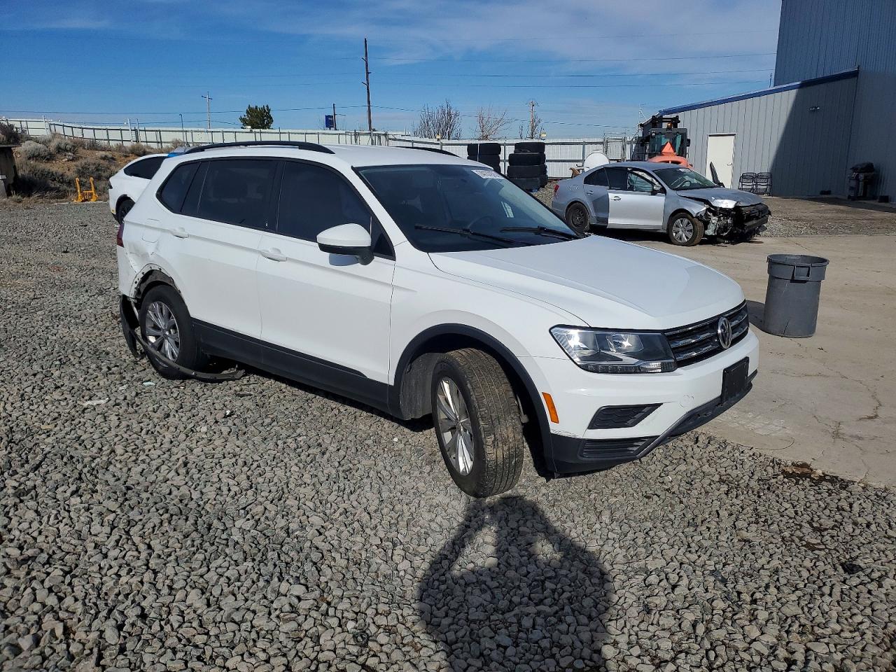 2020 VOLKSWAGEN TIGUAN S photo 4