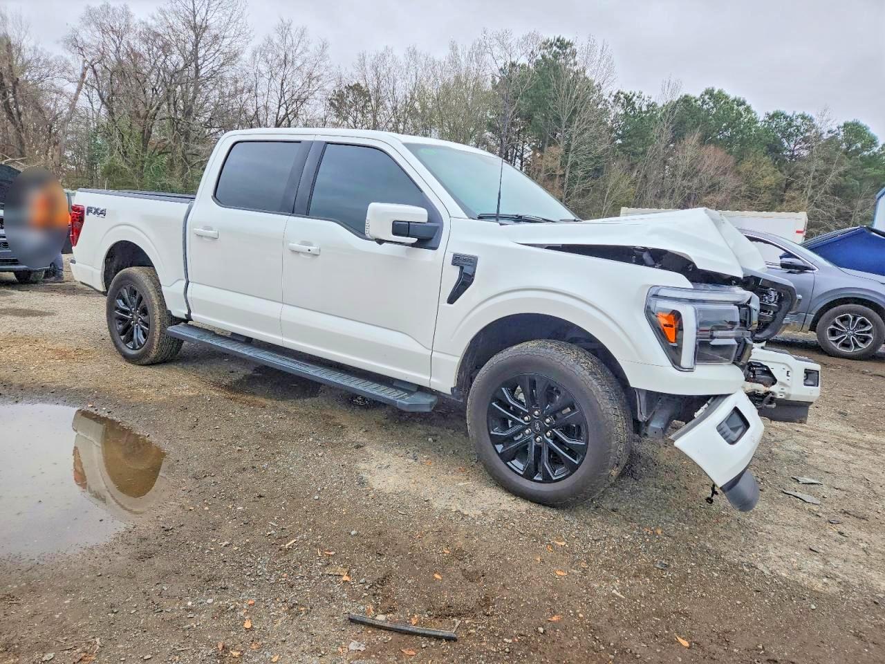 2025 FORD F150 LARIAT photo 7
